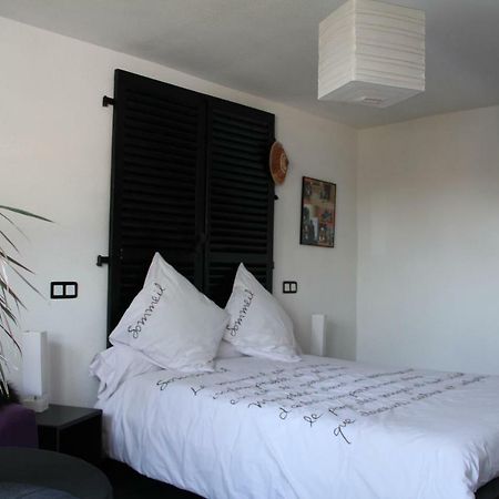 Aux Neuf Saules Hotell Mortzwiller Exteriör bild